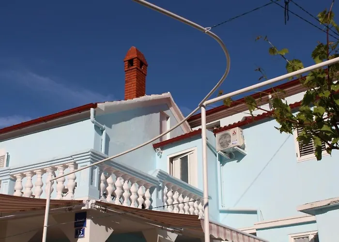 11672a Διαμέρισμα *